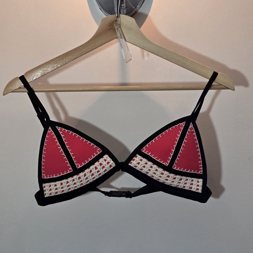 Stylish Black and Red Women's Bralette